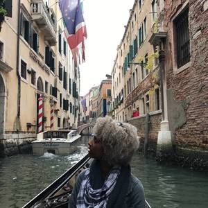 Meet your Posher, Bailey